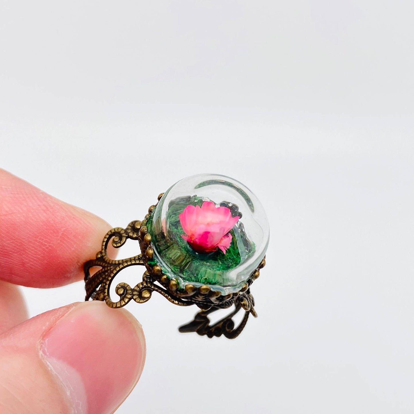 Colorful Baby's Breath Dried Flowers Classical Ring - PDF