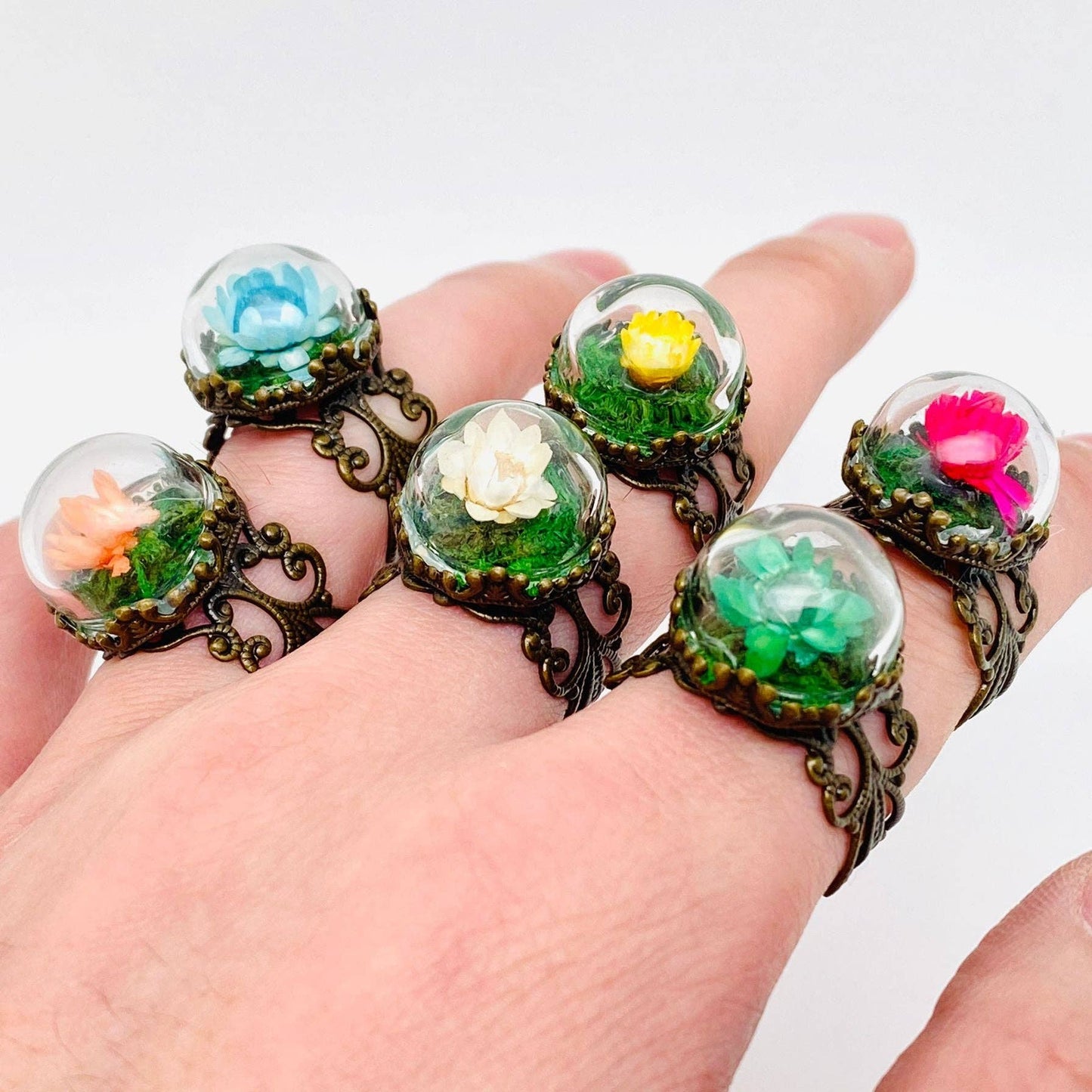 Colorful Baby's Breath Dried Flowers Classical Ring - PDF