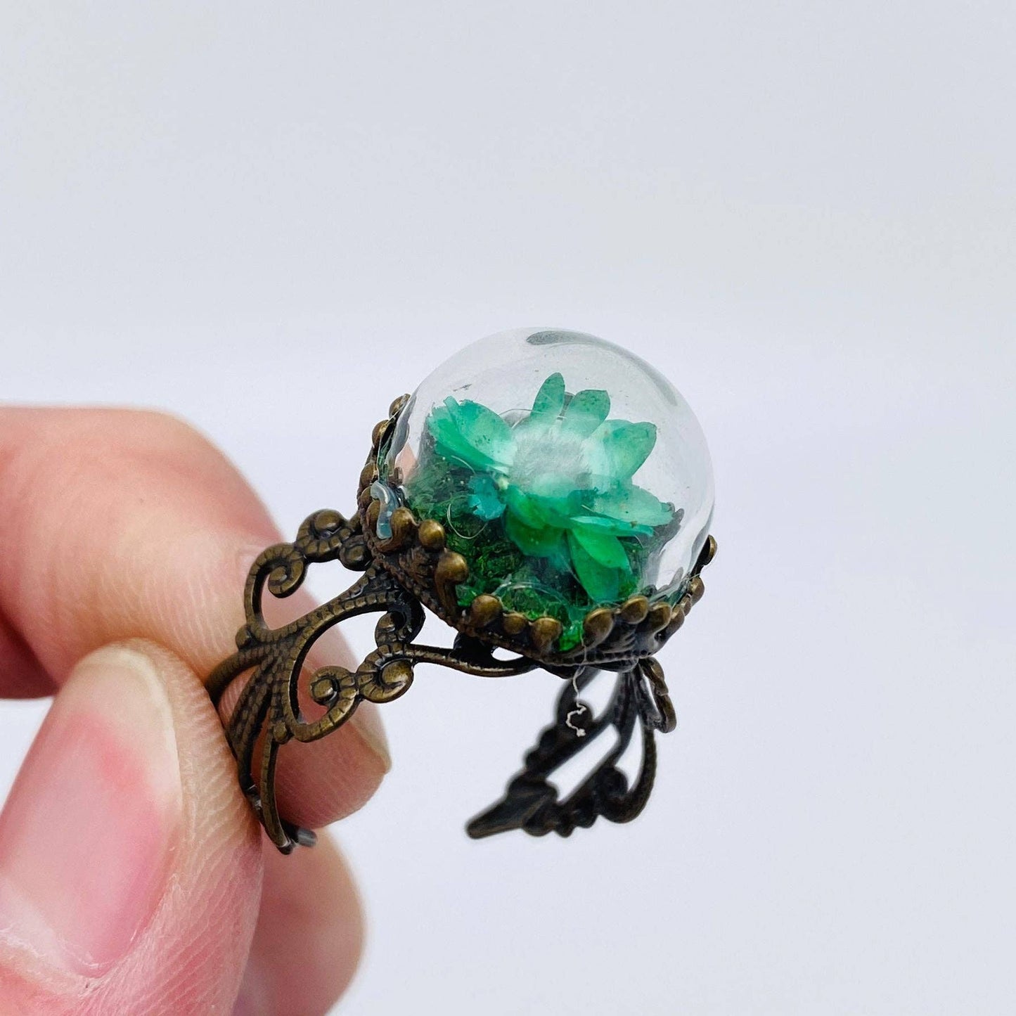 Colorful Baby's Breath Dried Flowers Classical Ring - PDF