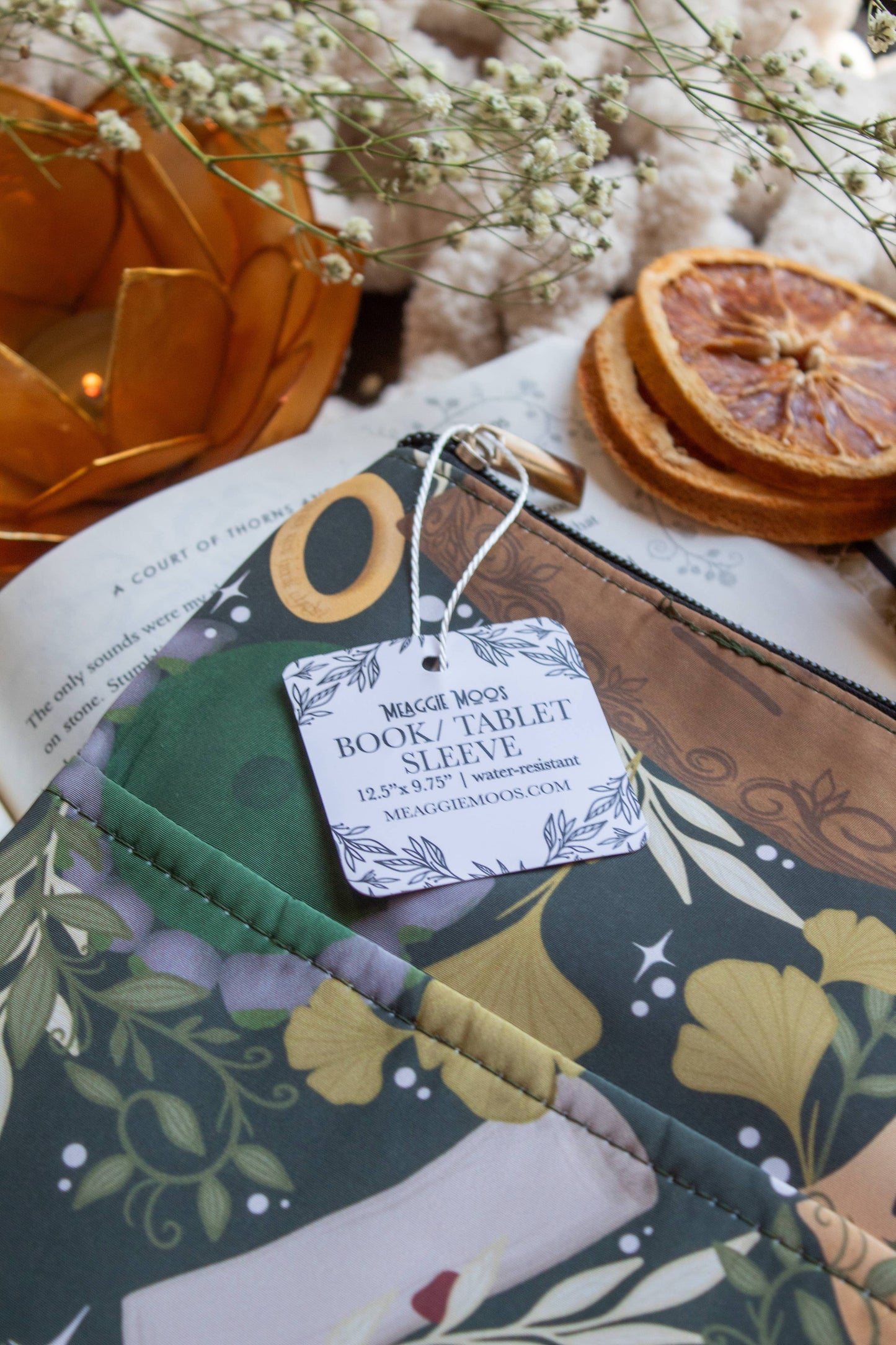 Book / Tablet Sleeve | The Shire