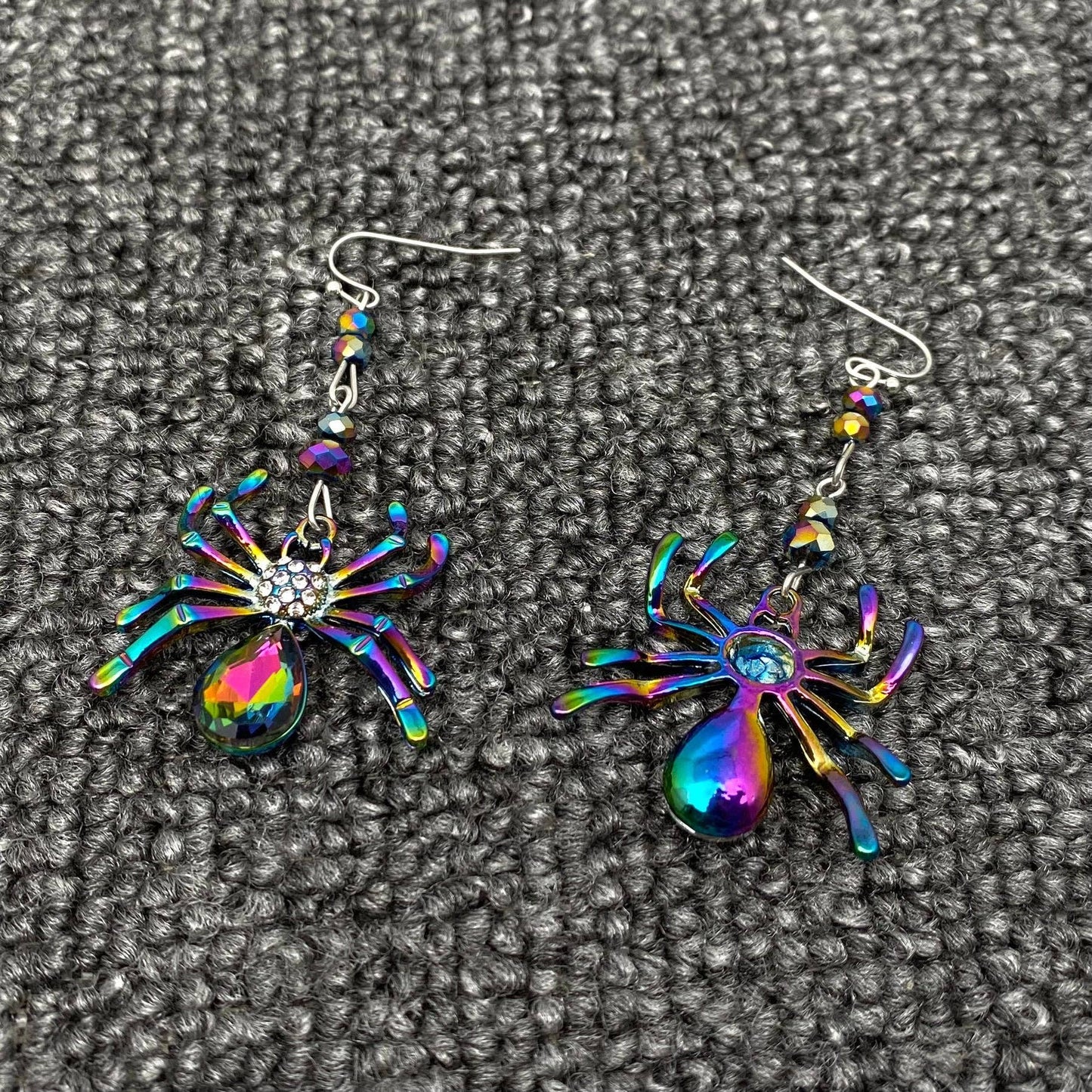 Halloween Metal Spider Dangle Earrings