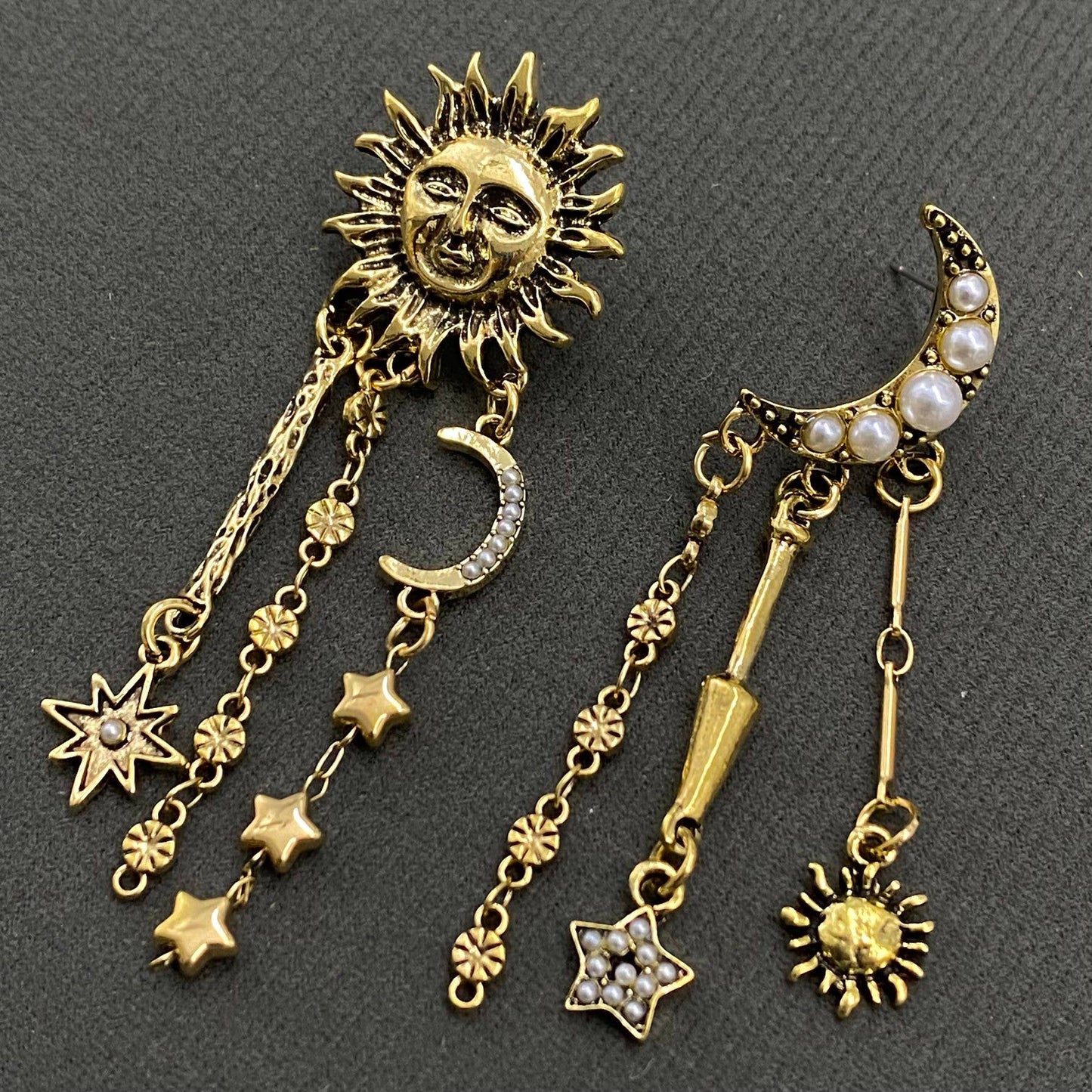Star Fringe Asymmetric Sun Moon Post Earrings - MS